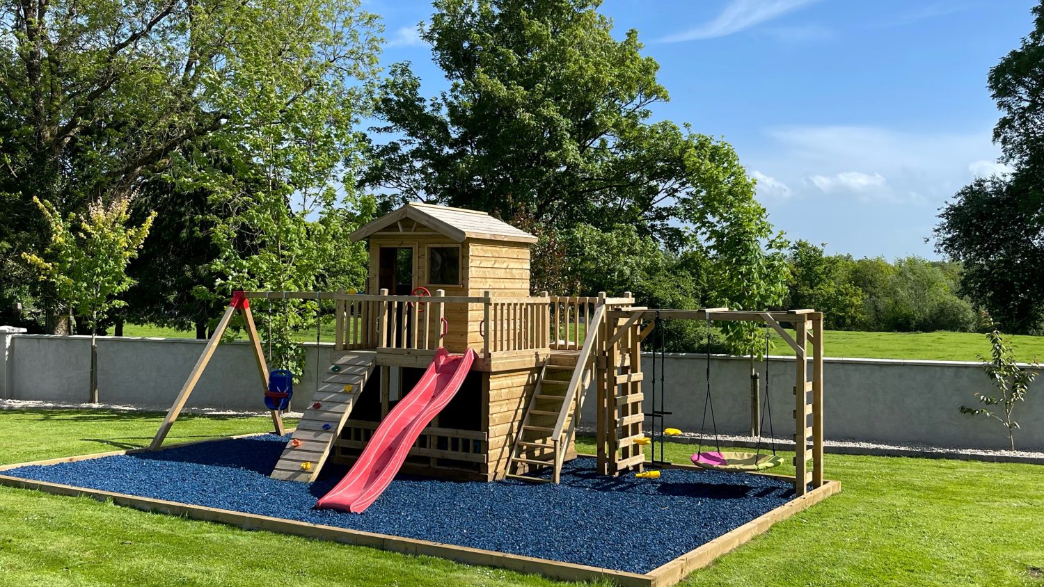 Rubber Playground Chippings – Terraflex